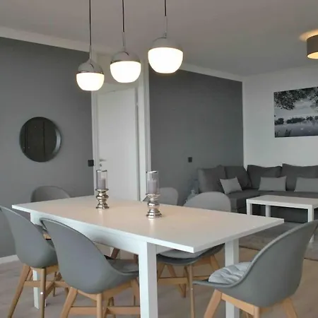 דירה Skyline Mit Pool And Netflix