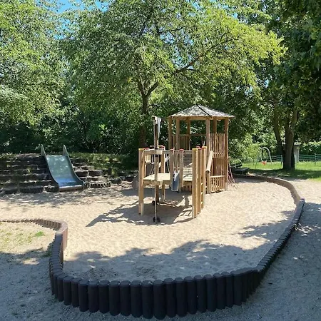 דירה Skyline Mit Pool And Netflix קרונברג אים טאונוס