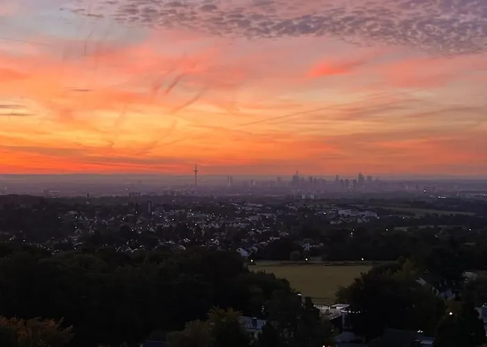 Skyline Mit Pool And Netflix شقة *